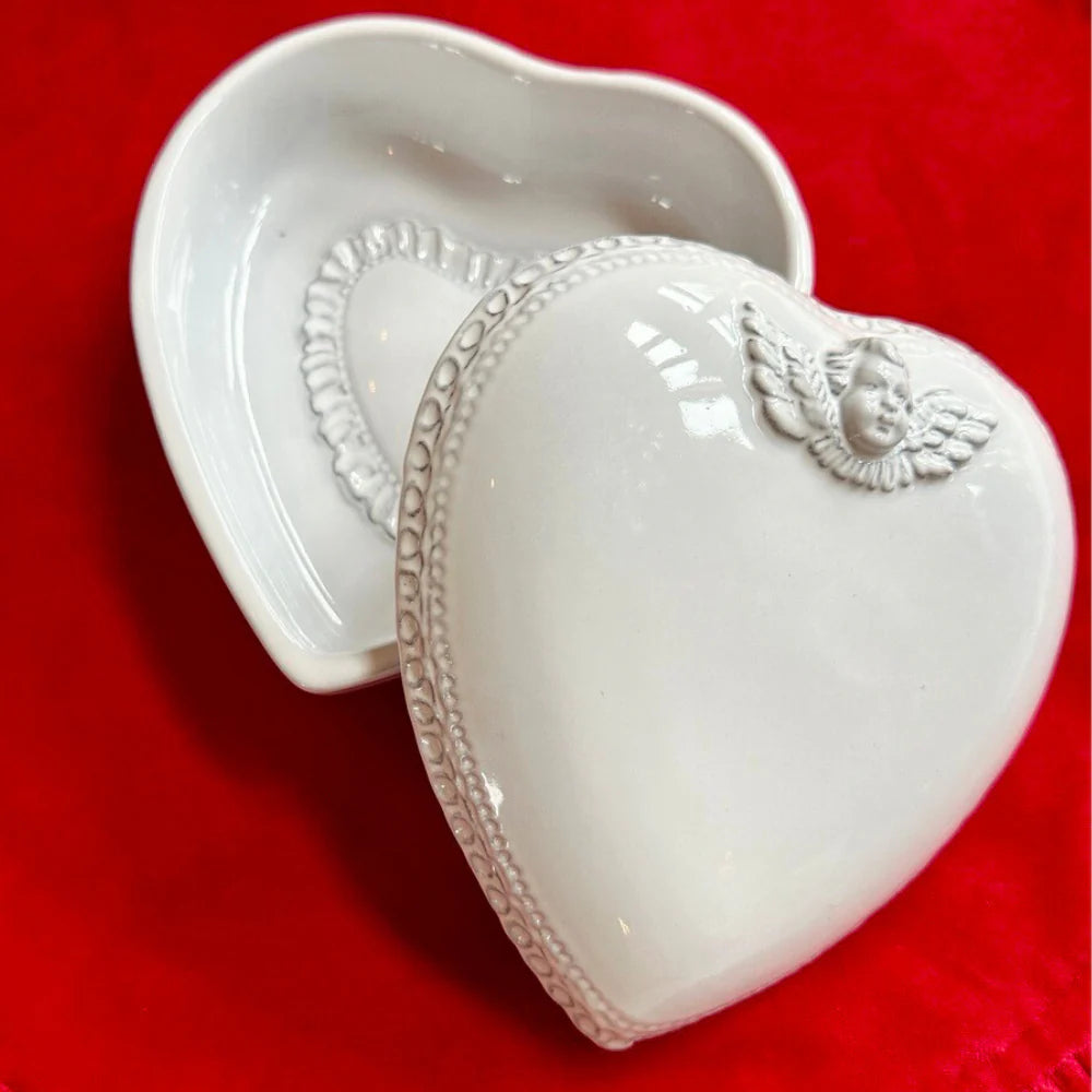 Arte Italica Cherubino Heart Box